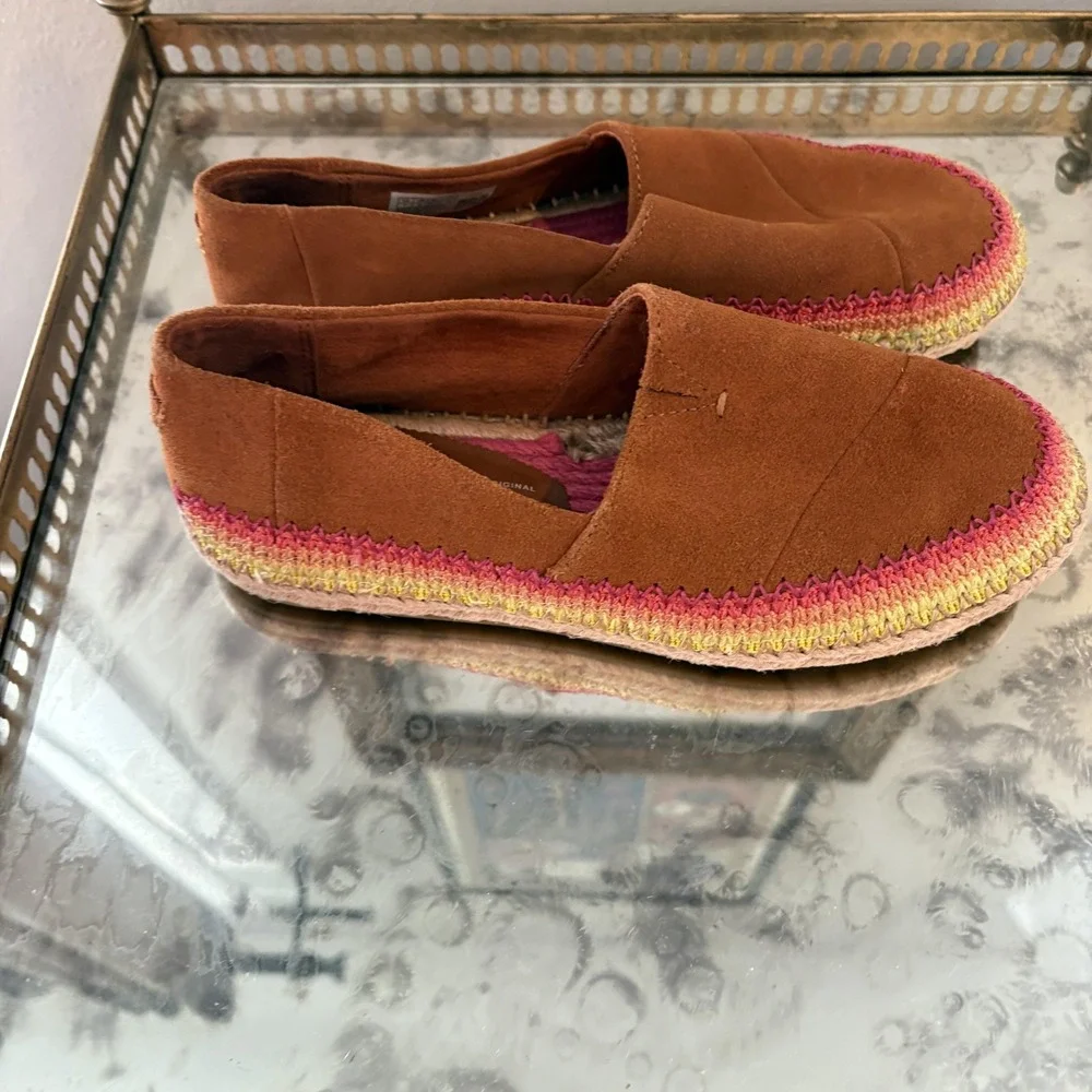 TOMS Shoes Womens Size 7 Brown‎ Suede Alpargata Espadrille Slip On Rainbow Trim